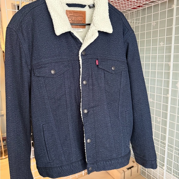 Levi's Dark Blue Sherpa-Lined Jacket - Picture 1 of 4